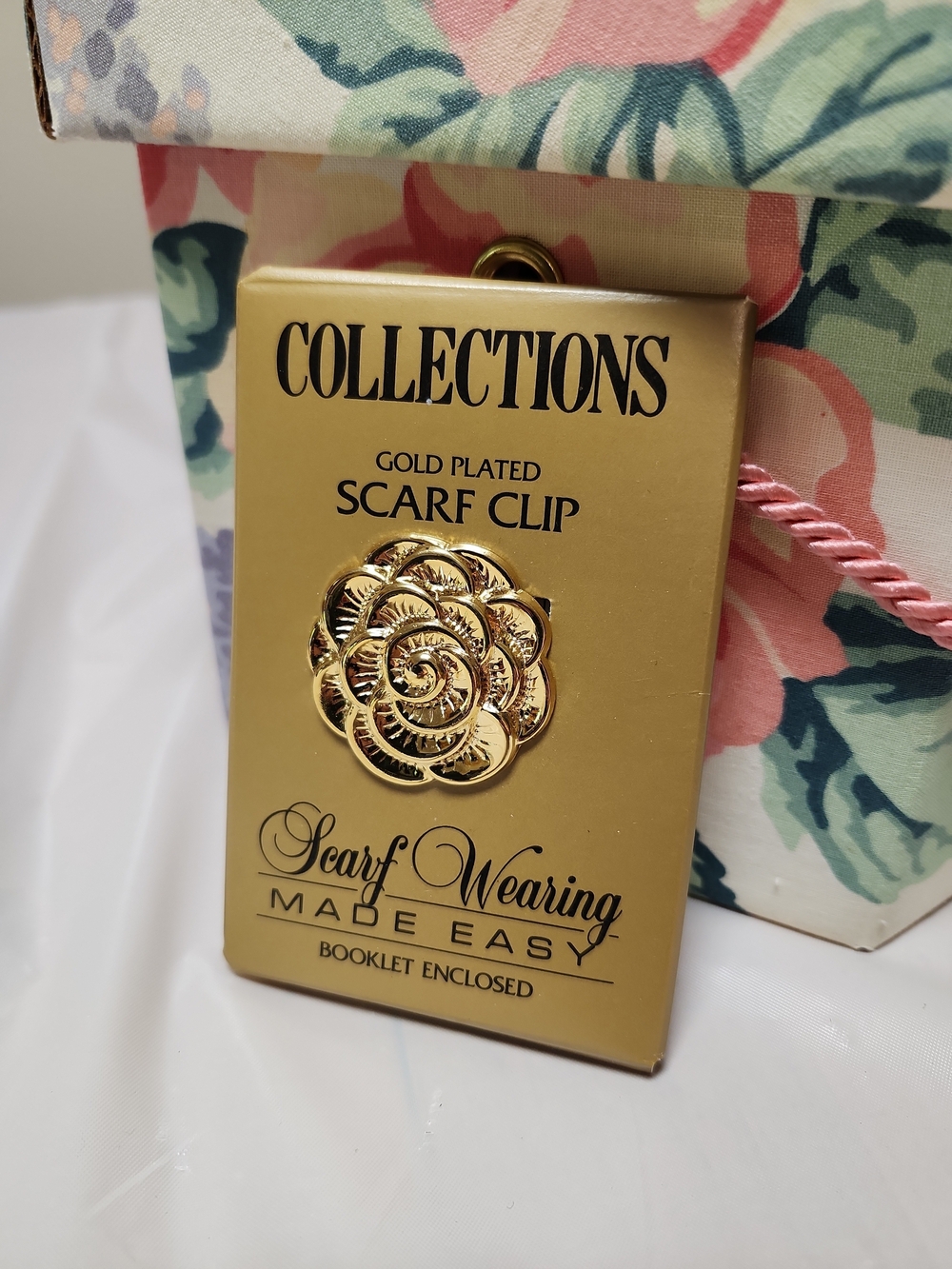 Collections Gold Plated Floral Scarf Clip With Booklet